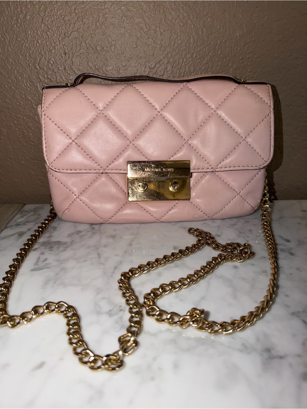 MICHAEL KORS Pink Quilted Leather Crossbody with Gold Chain